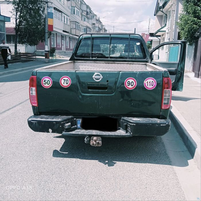 Nissan navara D40