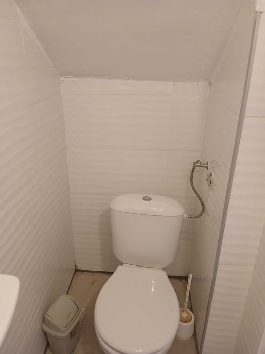 Дава се под наем Етаж от къща в Варна, Център - 70 кв.м за 408 € - Снимка #9