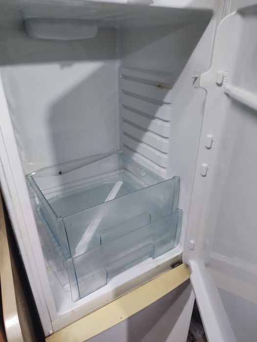 Ремонт холодильников