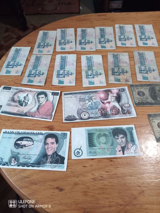 Продават се всичко на куп