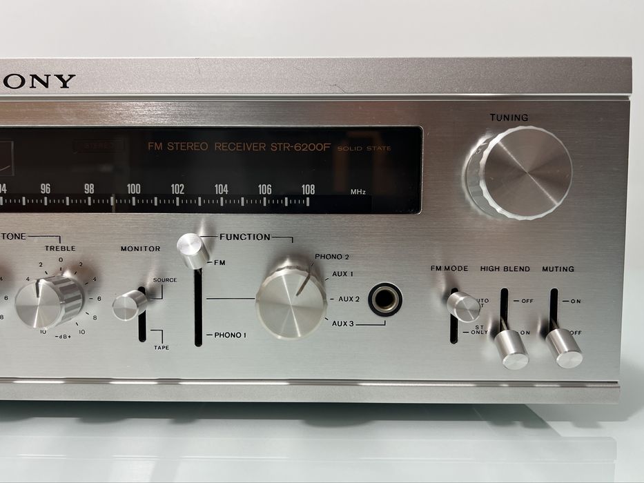 Receiver Sony STR-6200F