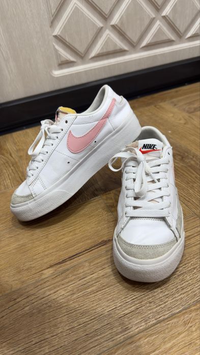 Оригинальные кеды от Nike
