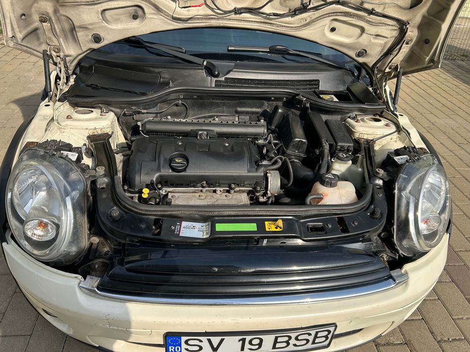 Mașină-Mini cooper