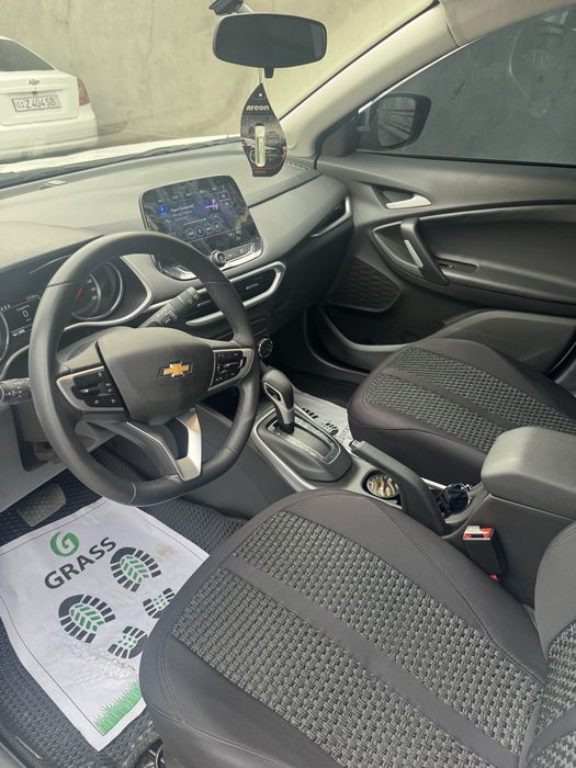 Boshiga 12500$ 18oy uchmilion uchyuzmindan 2 LTZ polni navarot