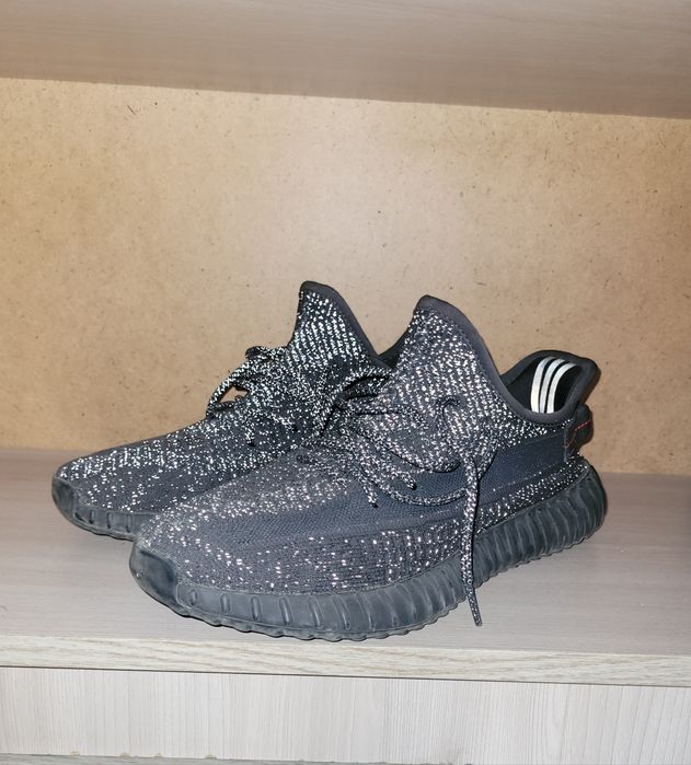 Продам Adidas Yeezy boost 350 V2