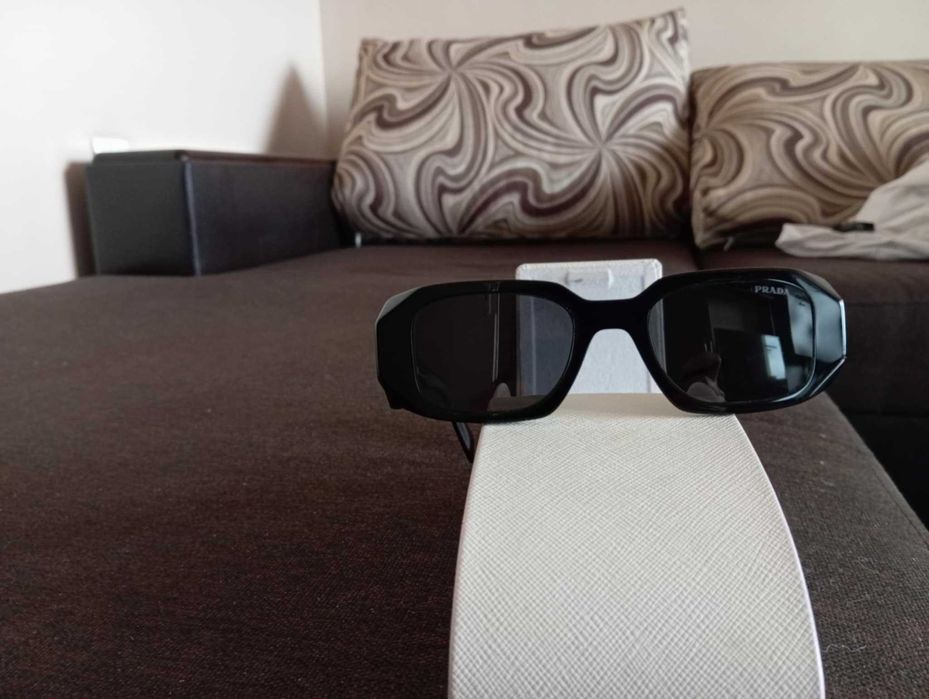 Prada очила оригинални