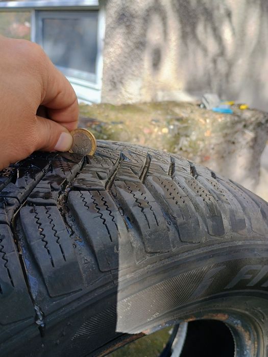 4 броя Зимни гуми  Laufen 15"