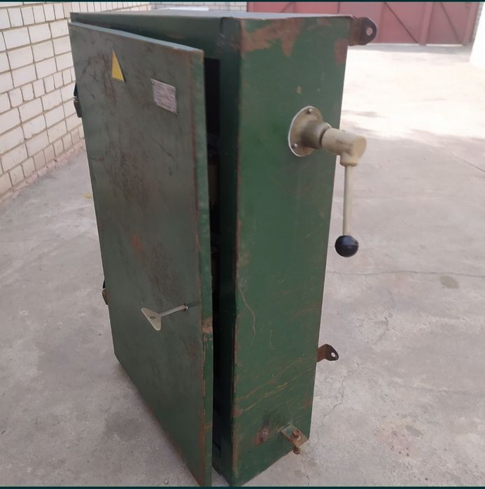 электро Щитовая 220/380в