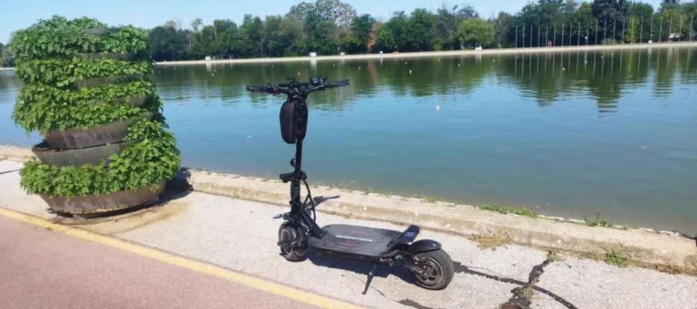 Електрическа тротинетка Dualtron Thunder 60V 35Ah