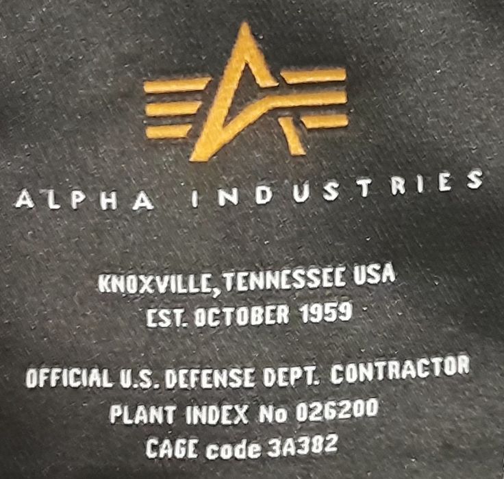 Продам бомбер alpha industries B-15