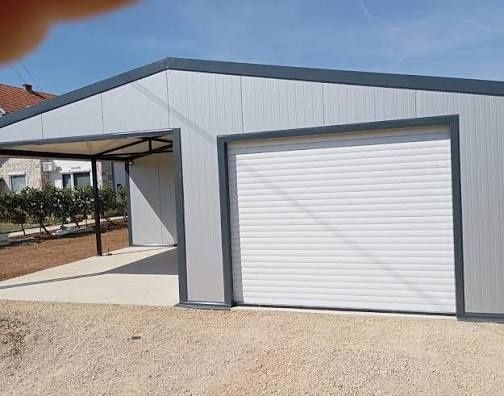 Garaj modular pe structura metalica