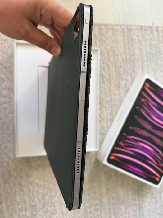 iPad Pro 12.9 M2 256GB WiFi + Sim karta / Ideal