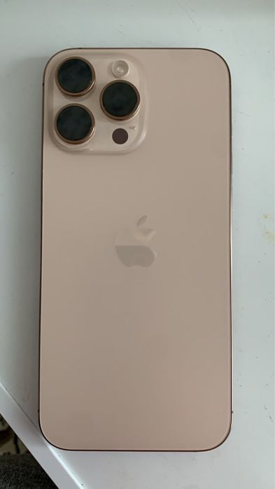 Продается Iphone 16pro max