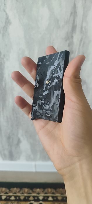 Продам картхолдер кованый карбон