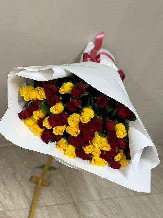 51 роза 21000тг!