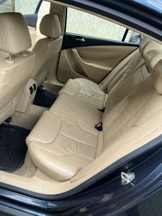 Se vinde Volkswagen Passat B6