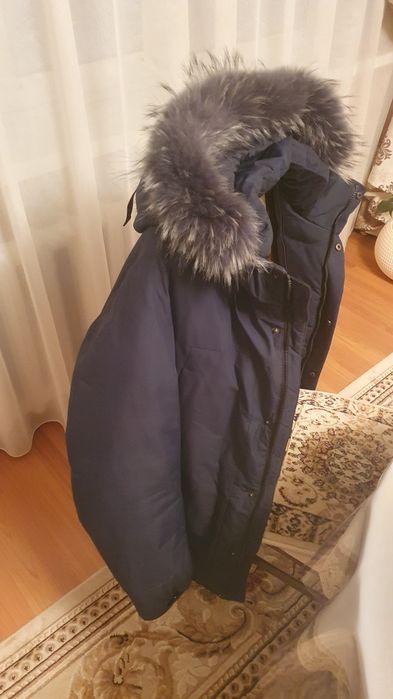 Продам зимнюю куртку