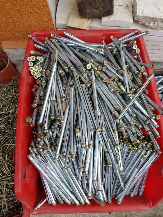 Крепежни елементи