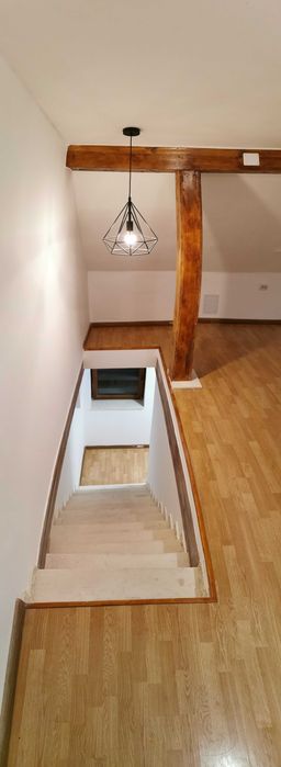 Închiriez spațiu 40mp