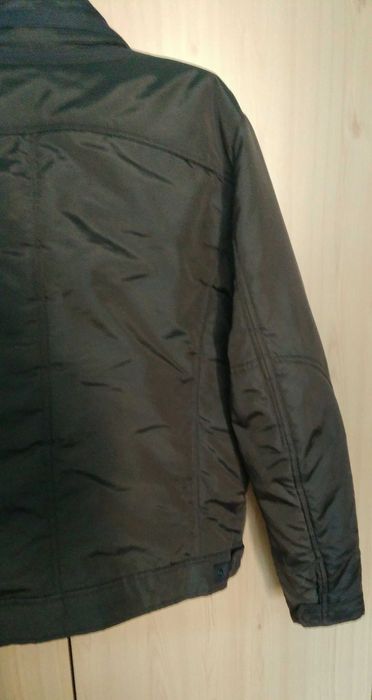 Яке GEOX RESPIRA размер 50. Водоустойчиво.