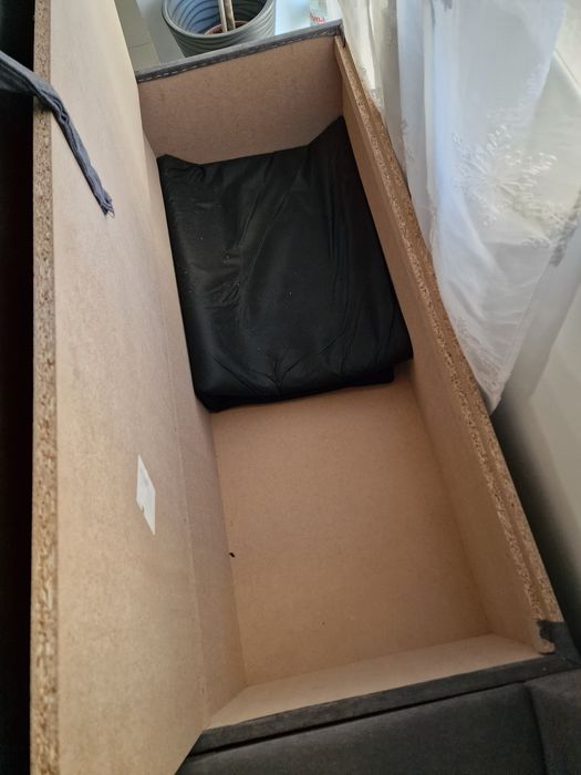 Продавам ъглов диван