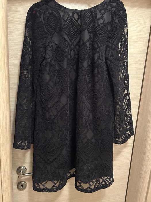 Рокля бранд - YAS