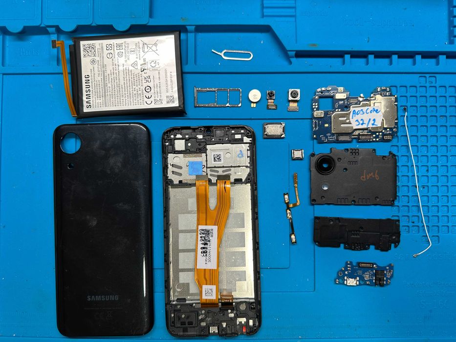 Резервни части за Samsung Galaxy A03 Core