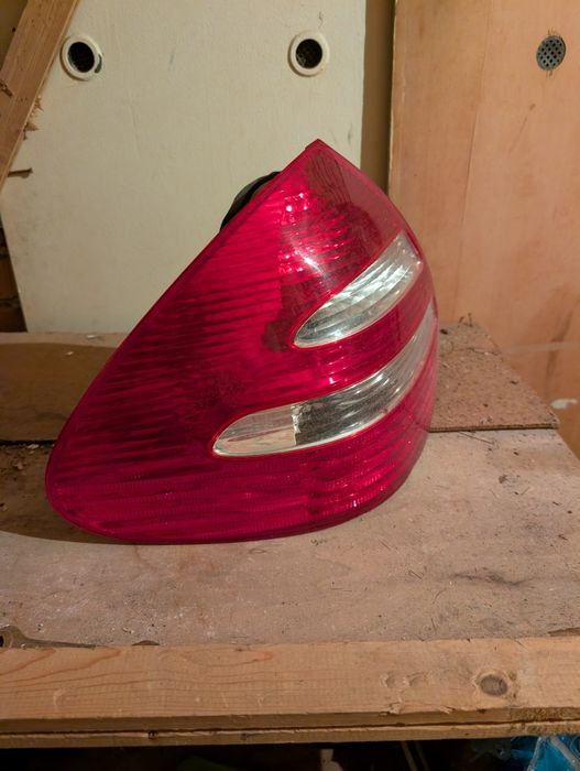 Ляв стоп за Mercedes E Class W211 2004-2007