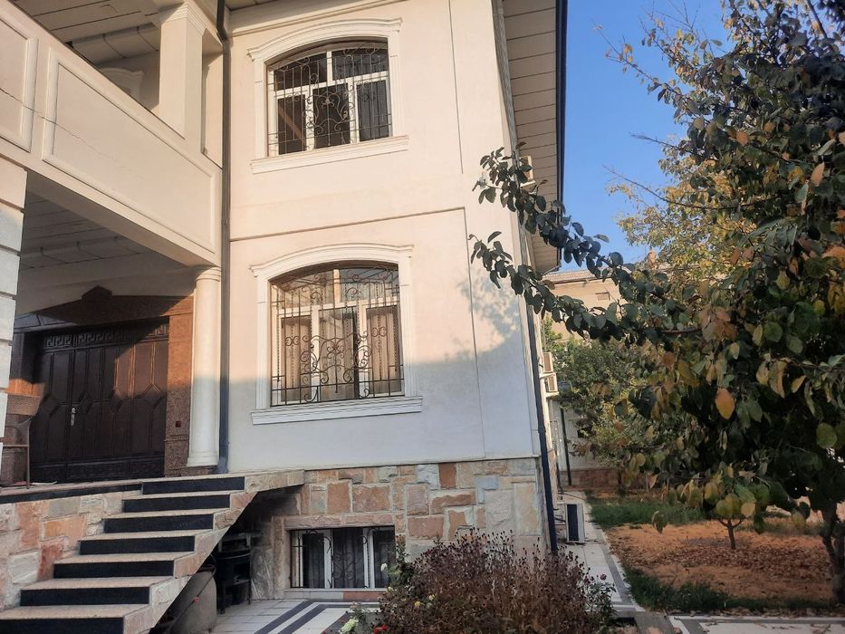 СРОЧНО ПРОДАЕТСЯ дом 11,5 соток 700м2 | Геофизика