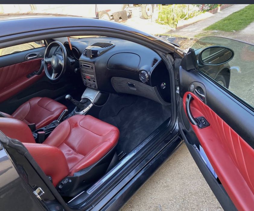 ALFA ROMEO GT 2005 — imagine 5