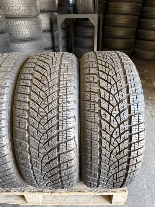 4 anvelope iarna 215/50/19 , GoodYear , 6-8 mm !