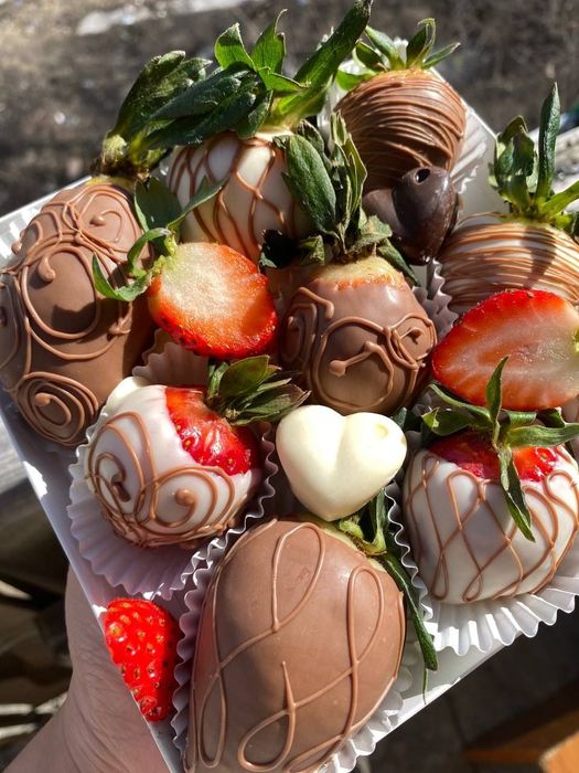 Клубника в шоколаде