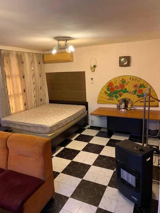 Дава се под наем Двустаен апартамент в Бургас, Възраждане - 57 кв.м за 153 € - Снимка #1