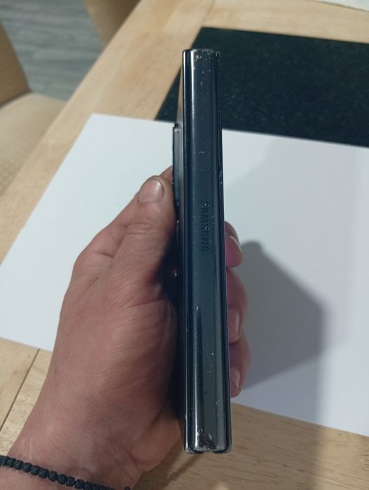 Samsung Galaxy folz z4