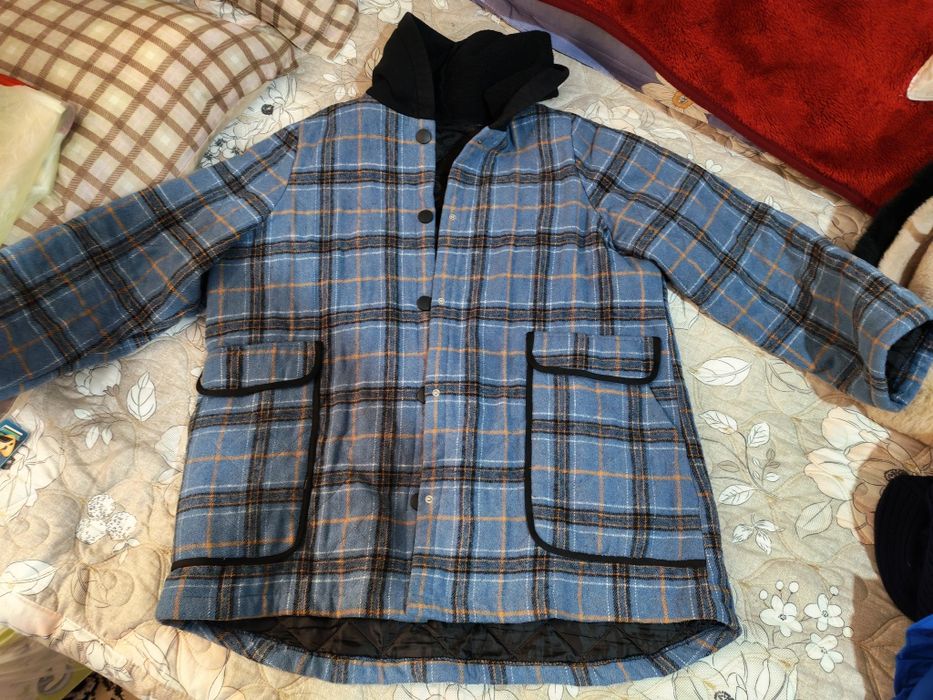 Ayollar kiyimi vetrovka