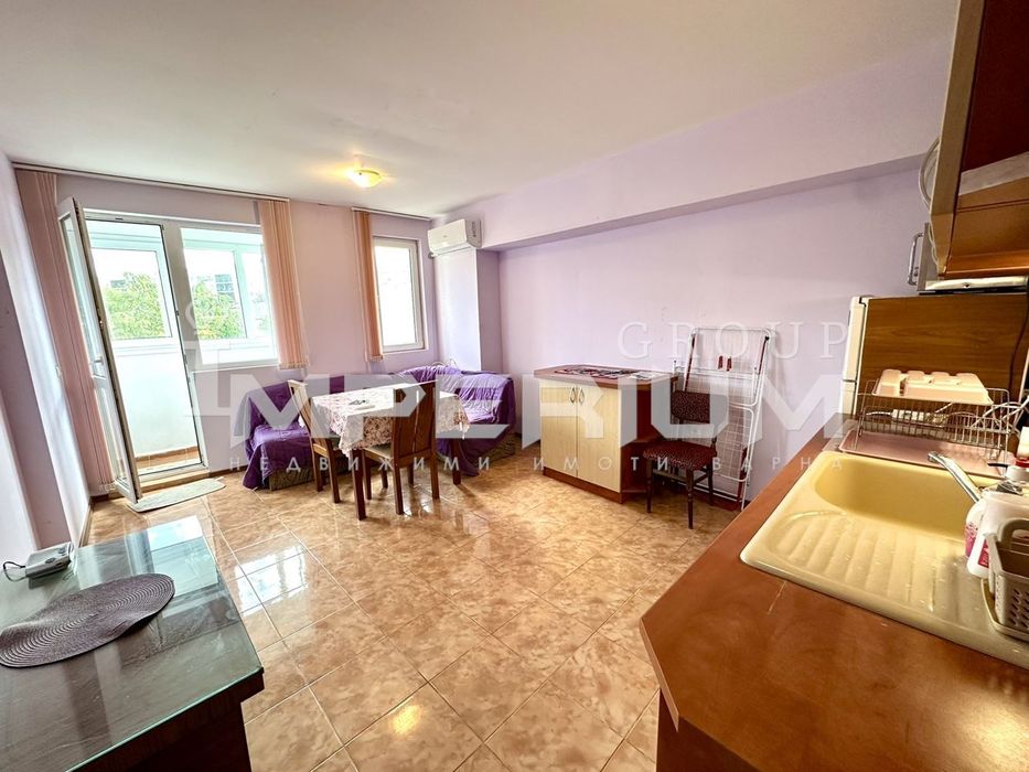 Дава се под наем Двустаен апартамент в Варна, Базар Левски - 60 кв.м за 357 € - Снимка #1