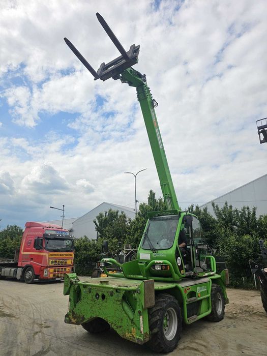 Incarcator telescopic Merlo Roto RT 38(Manitou rotativ)