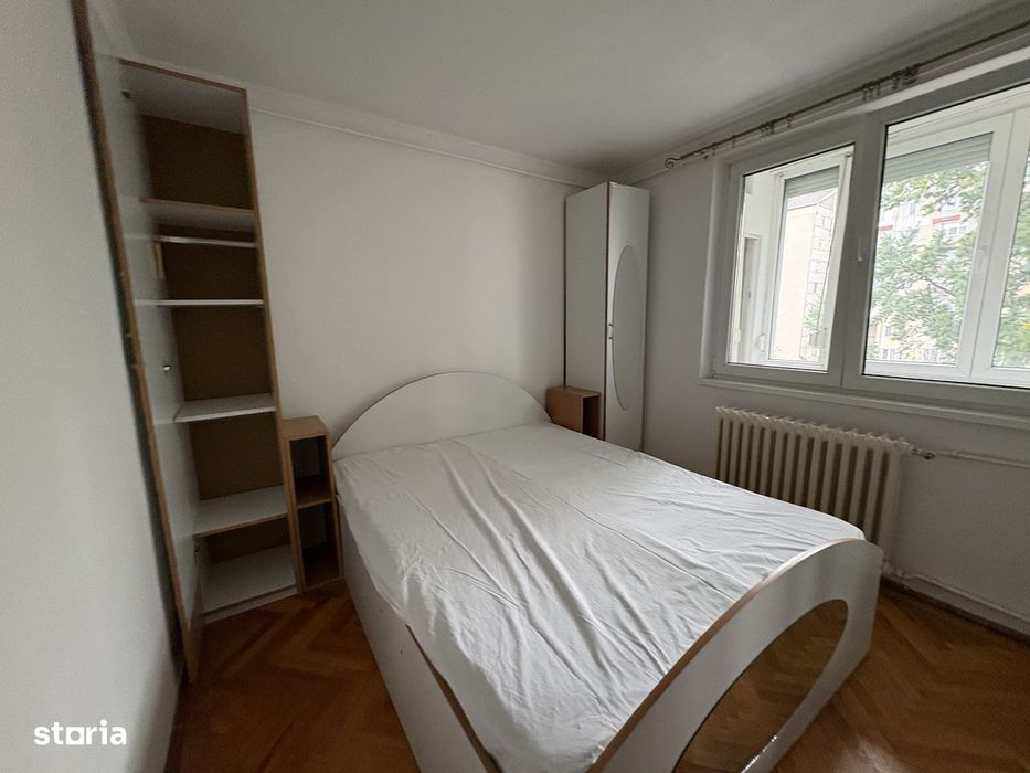Apartament doua  camere , str Iza ,Rogerius