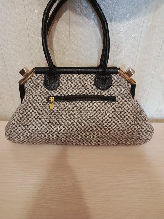 Сумка саквояж новая цена 300тыс