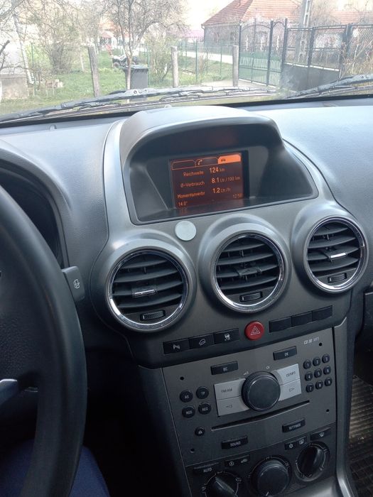 Vând Opel Antara