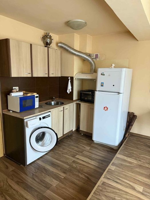 Дава се под наем Едностаен апартамент в Варна, Център - 45 кв.м за 330.99 € - Снимка #1