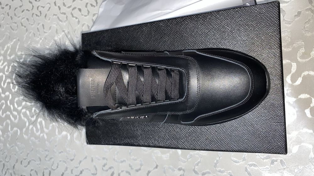 Зимняя обувь от PRADA