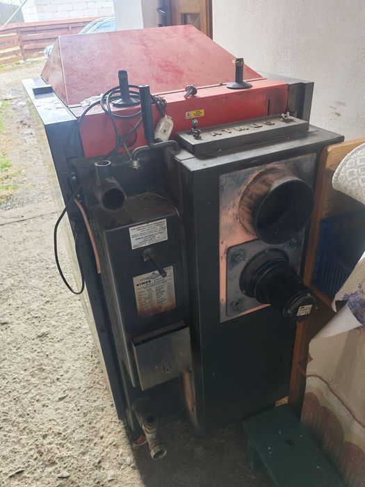 Centrala pe lemne atmos defecta  pentru piese