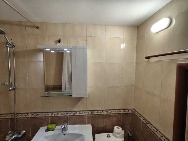 Дава се под наем Двустаен апартамент в София, Изток - 48 кв.м за 548.25 € - Снимка #4