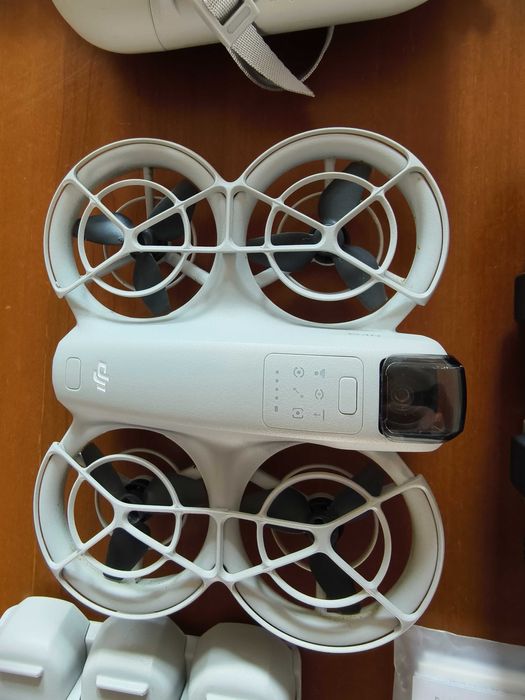 Дрон-селфи DJI Neo