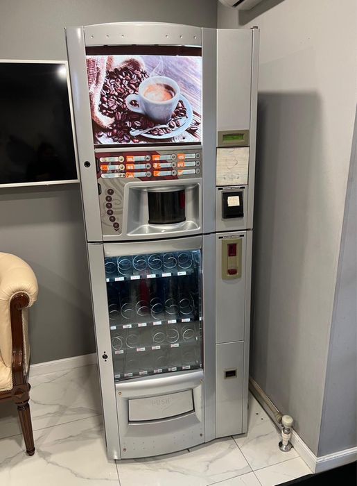 Продам кофе апарат Saeco