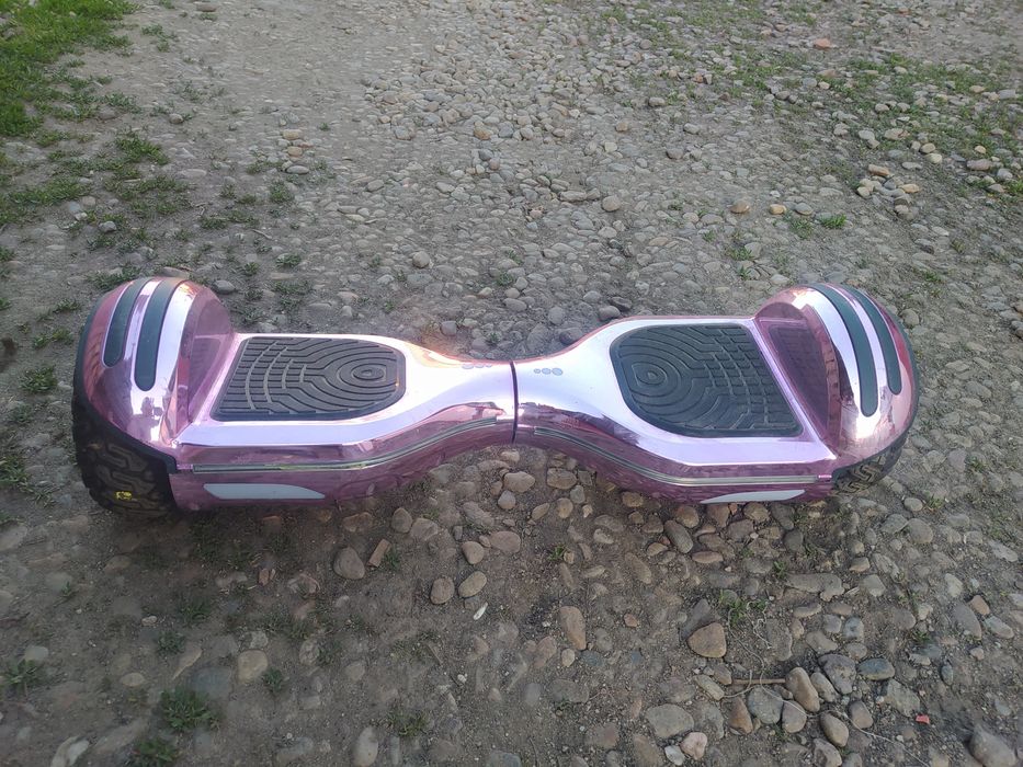 Se vinde Hoverboard in stare perfect de funcționare mai multe detalii in privat sau 0756931527