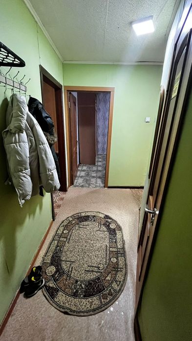 Сдаётся 3 комнатная квартира