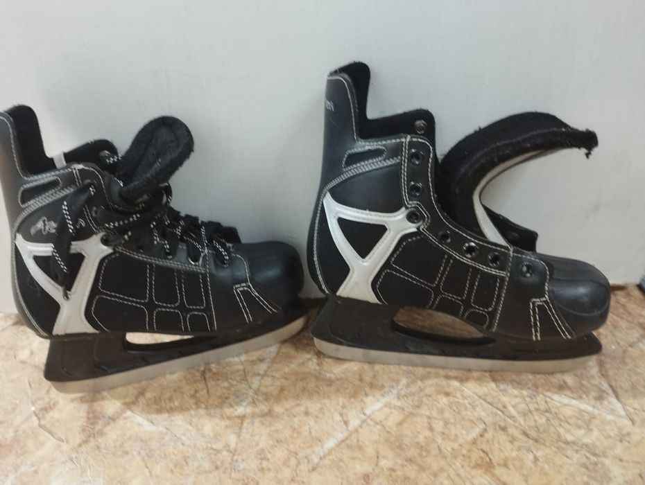 Продам коньки хорошом Состоение