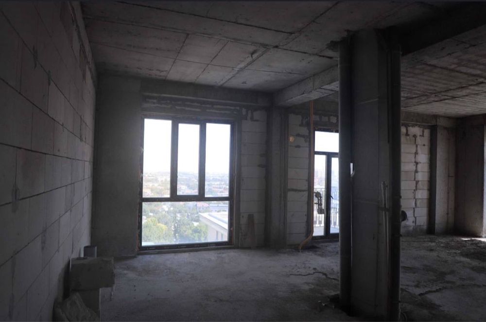 ЖК Skyline 3-х комнатная квартира. 72м2.